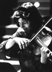 Kim Kashkashian